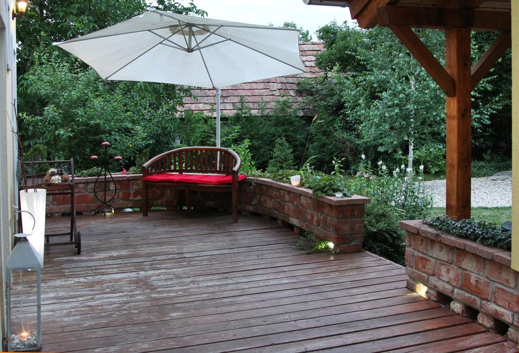 Koszeghegyalja Vendeghaz Hotel Horvatzsidany Luaran gambar